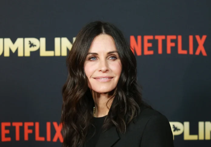 Courteney Cox Net Worth 2023 - 1